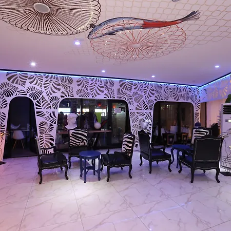 Club Anjeliq Hotel