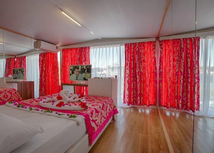 Hotel Club Anjeliq 5*