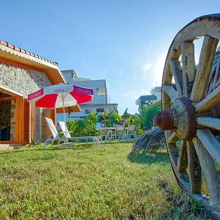 Club Anjeliq Hotel