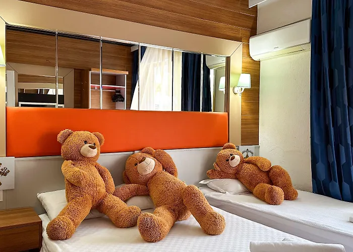 Club Anjeliq Hotel